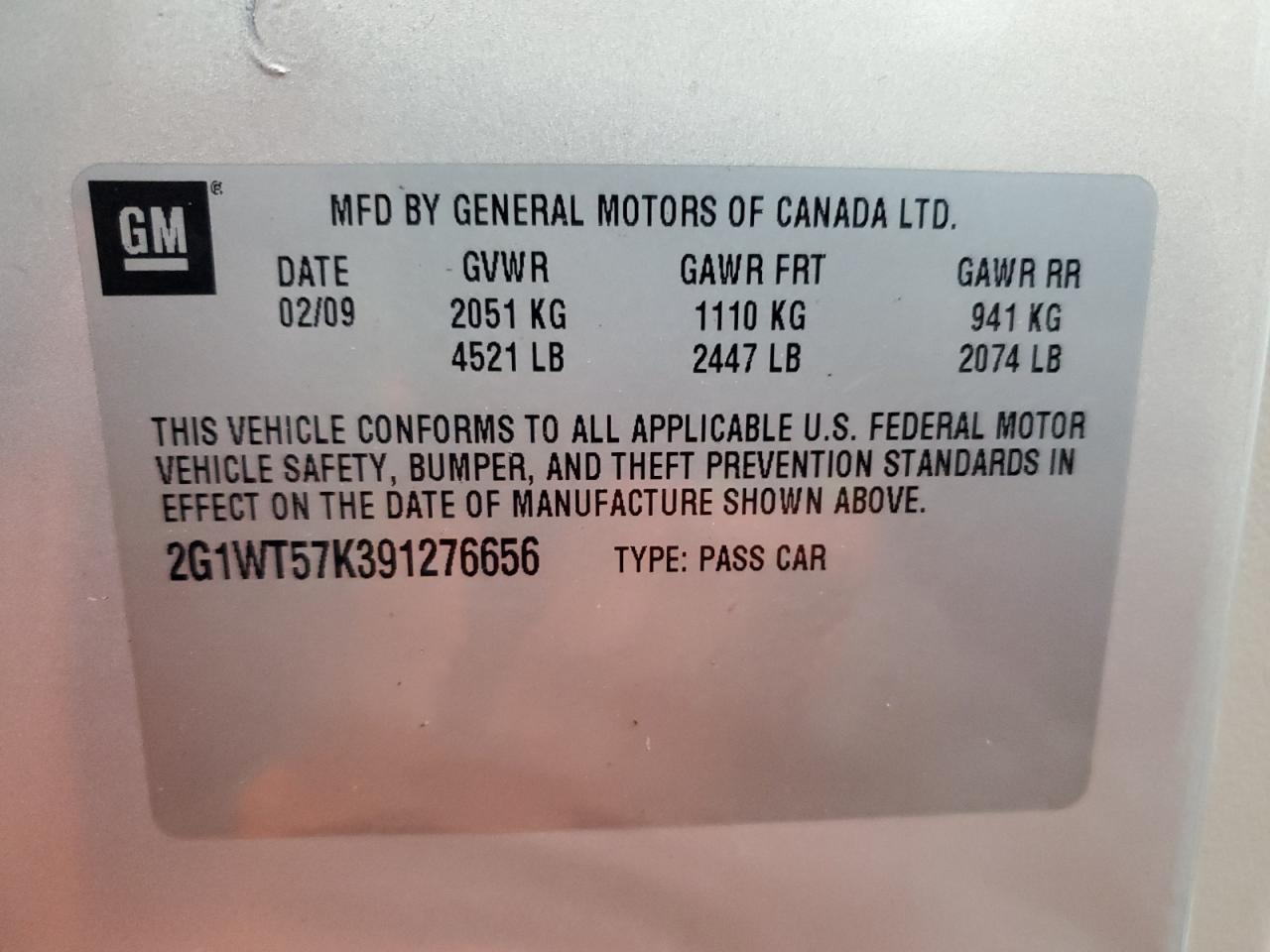 2009 Chevrolet Impala - Image 12