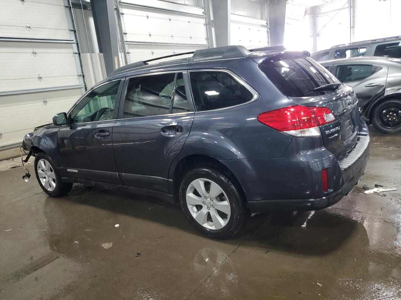 2010 Subaru Outback - Image 2
