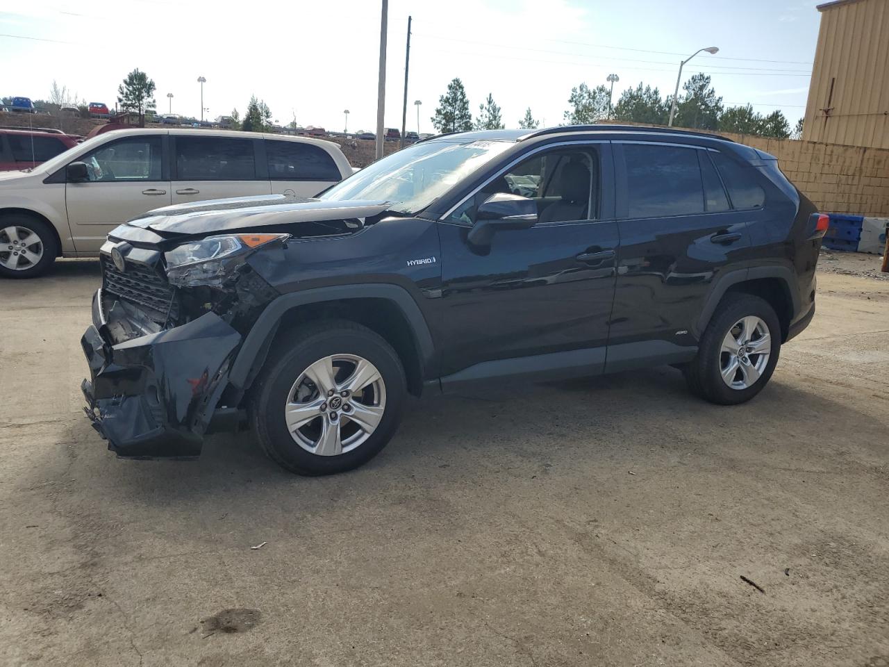 2019 Toyota RAV 4 - Image 1