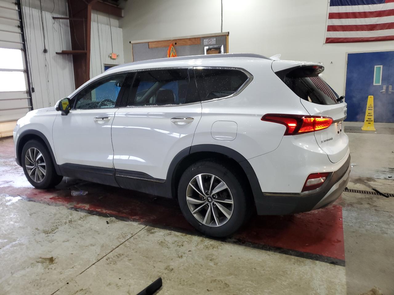 2020 Hyundai Santa Fe - Image 2