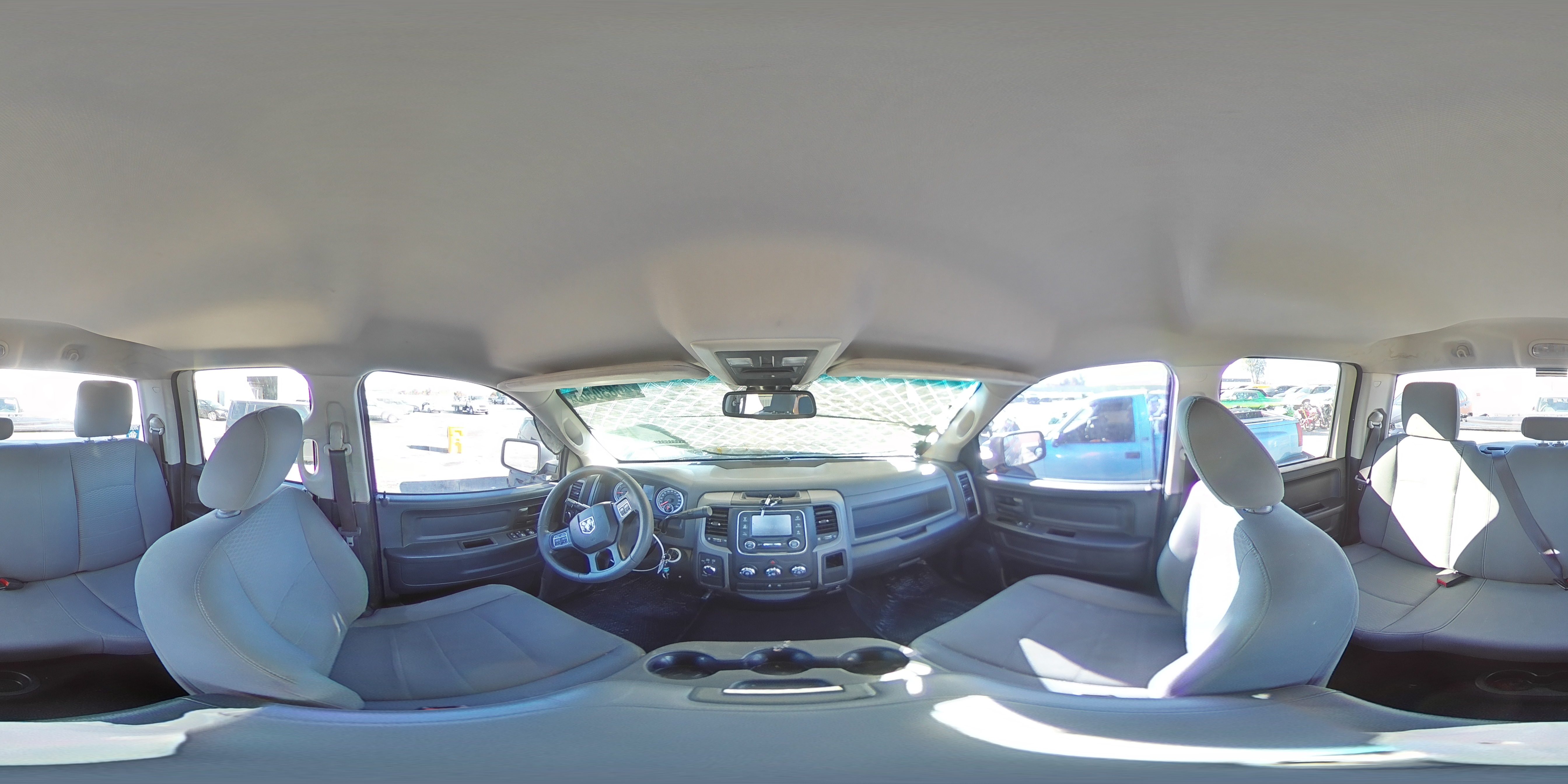 2015 RAM 1500 - Image 12