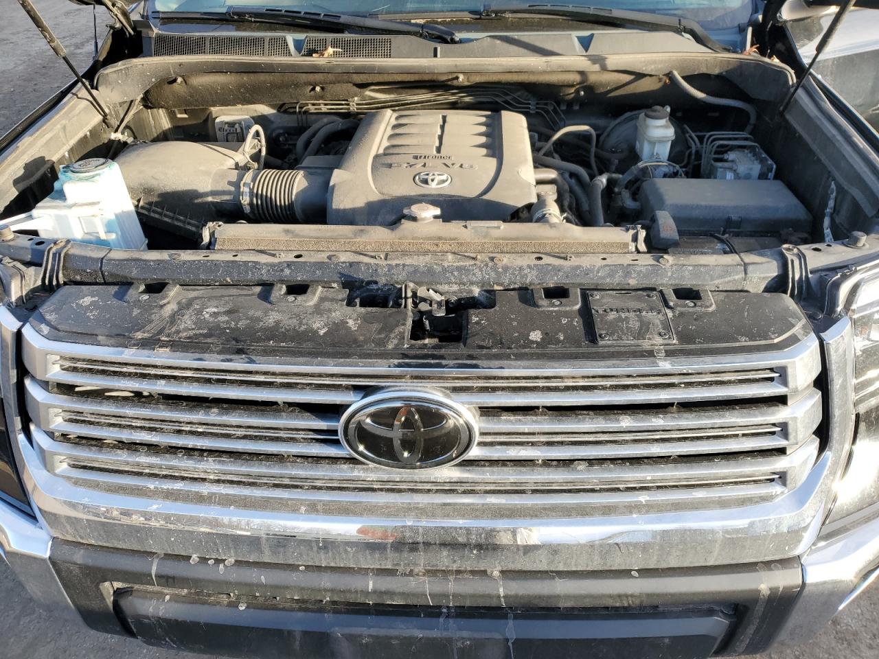 2018 Toyota Tundra - Image 11