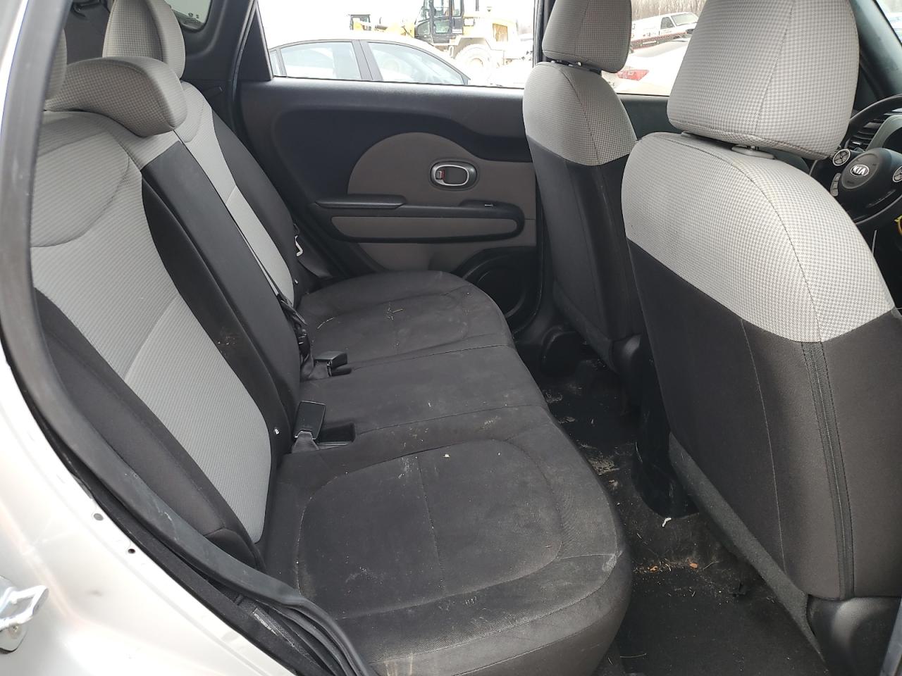 2017 Kia Soul - Image 10
