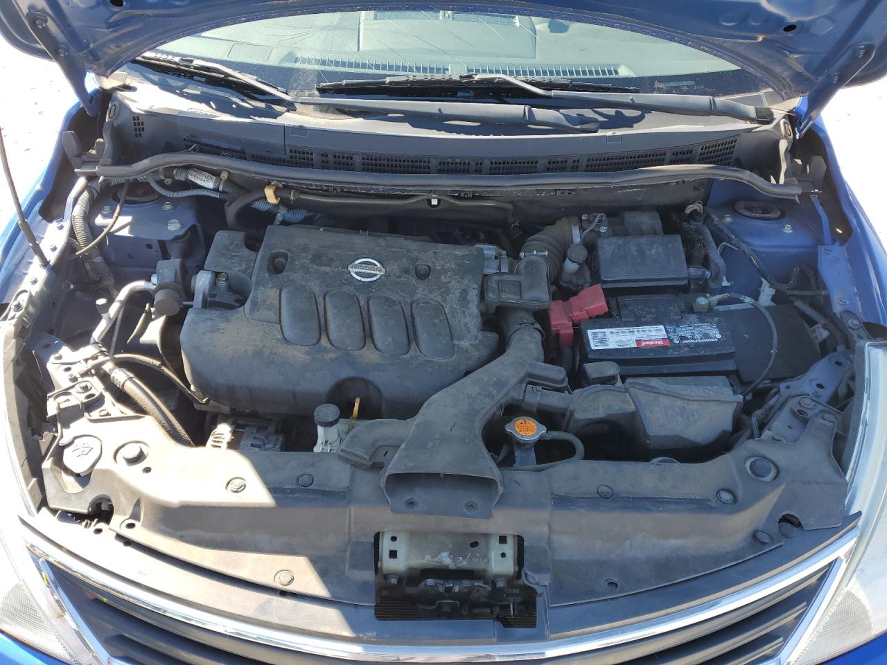 2011 Nissan Versa - Image 12