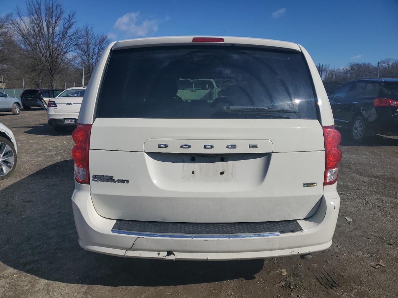 2012 Dodge Caravan - Image 6
