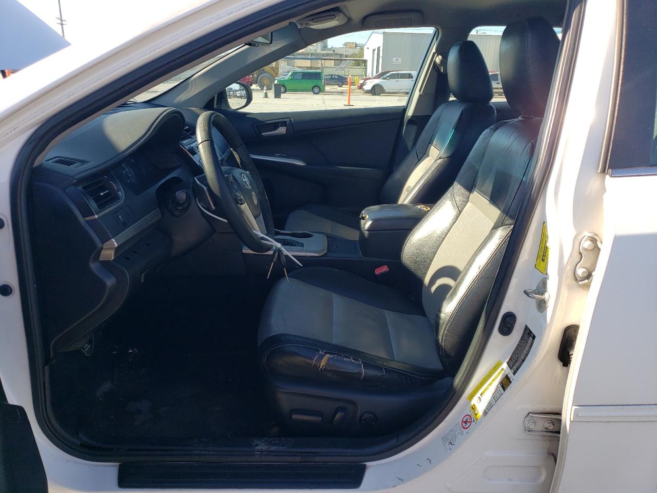2012 Toyota Camry - Image 7