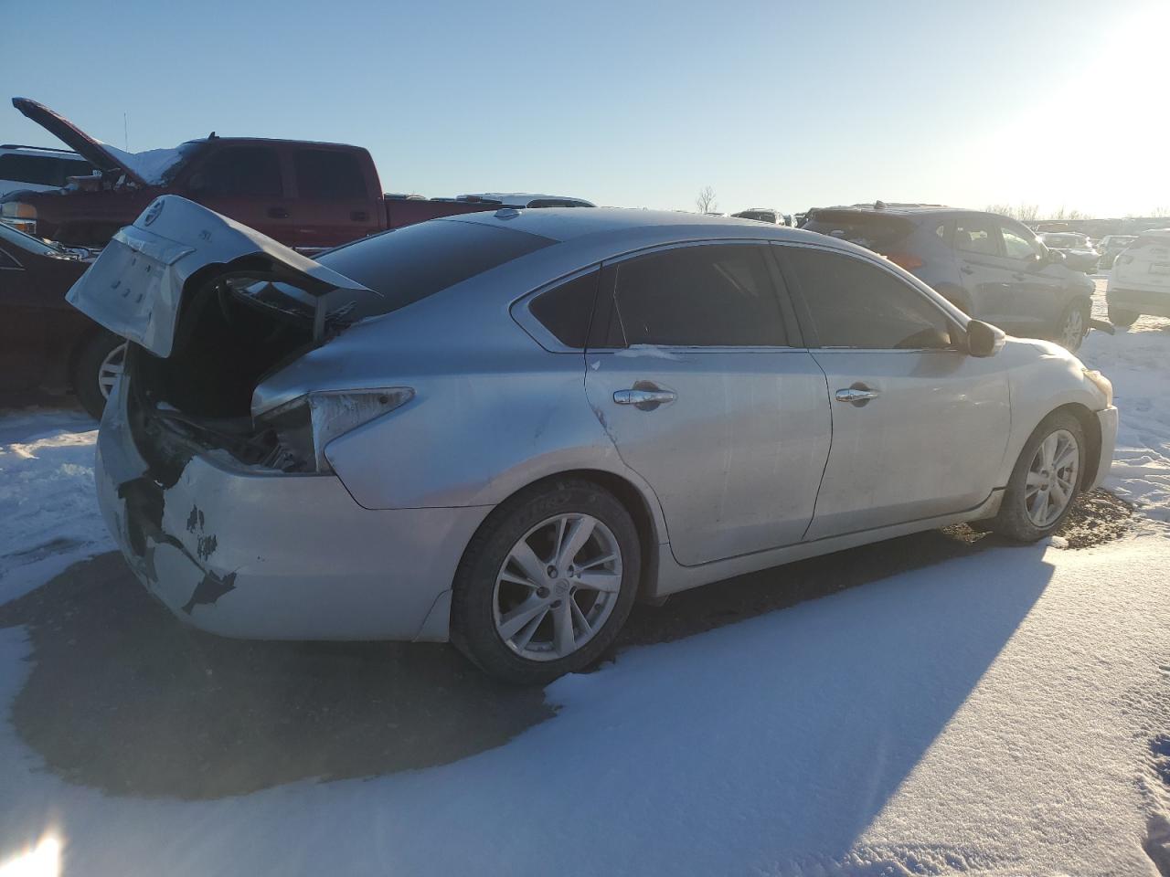 2015 Nissan Altima - Image 3