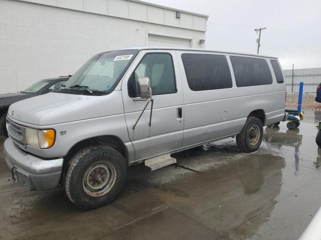 1999 Ford Econoline E350 Super Duty Wagon