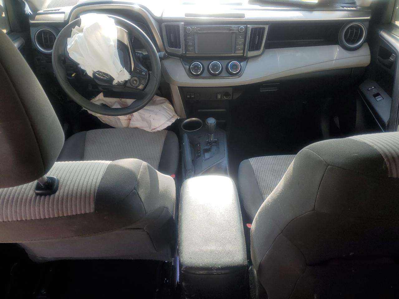2013 Toyota RAV 4 - Image 8