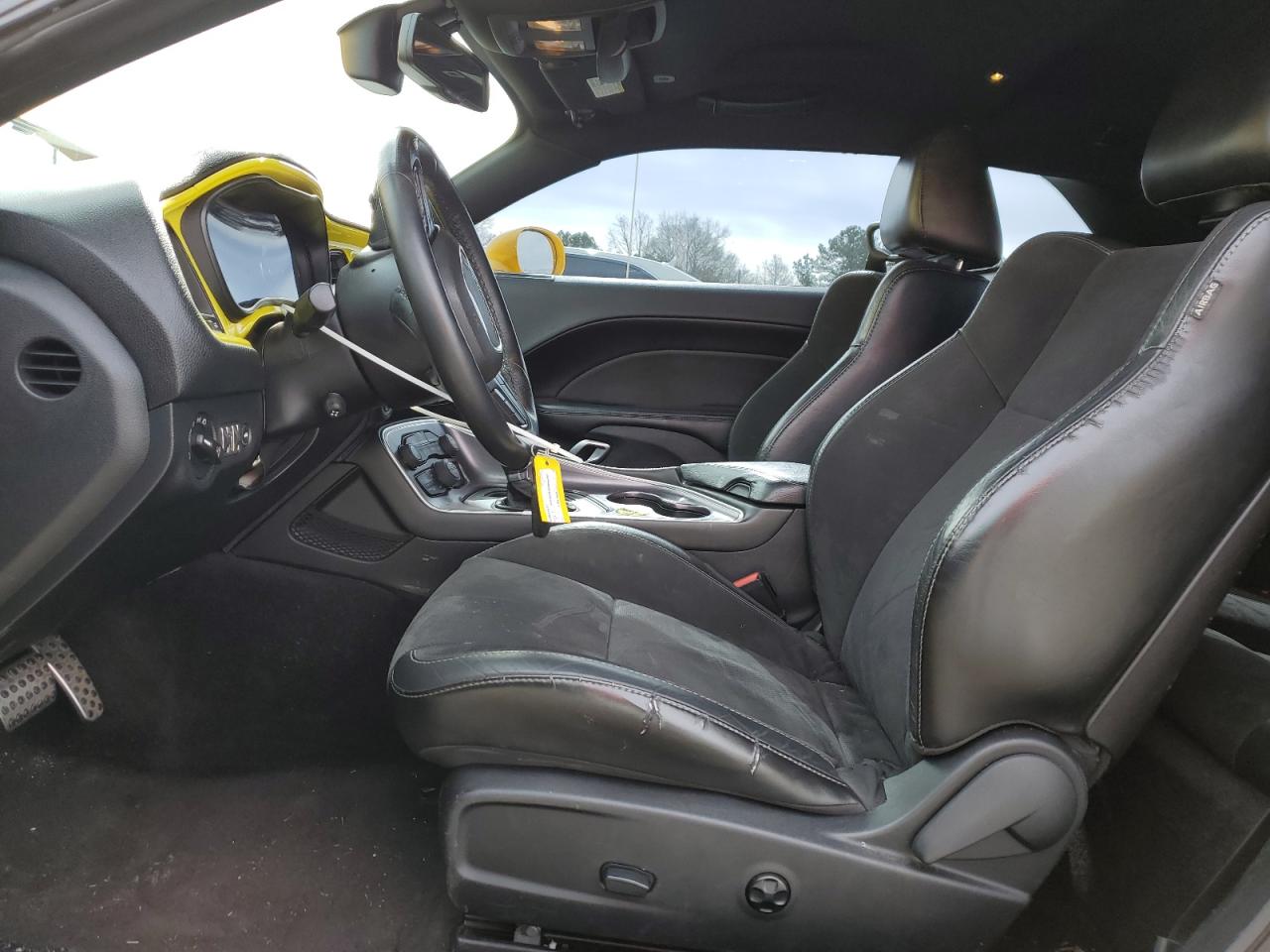 2018 Dodge Challenger - Image 7