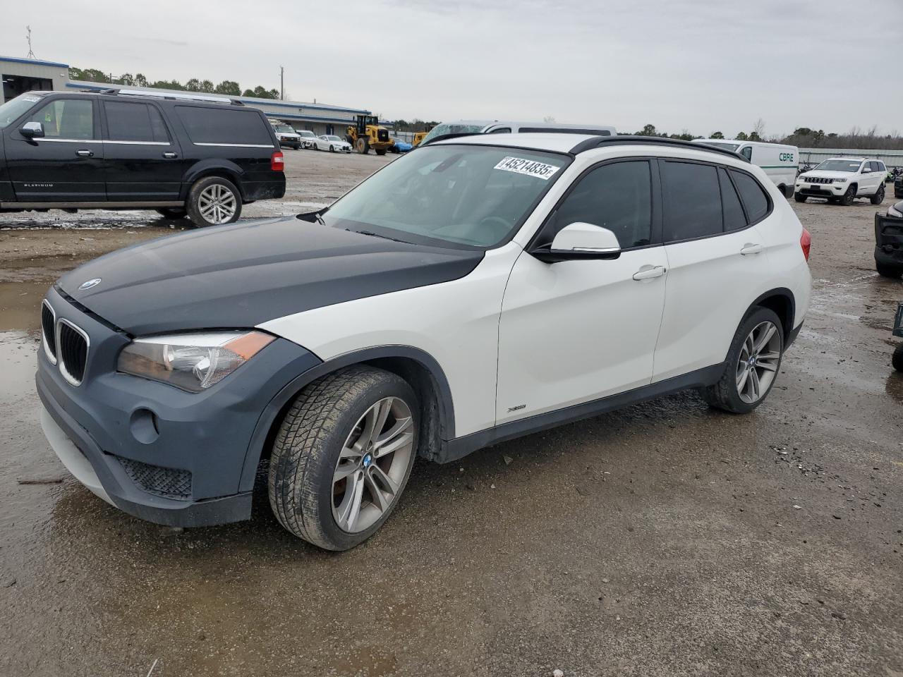 2014 BMW X1 - Image 1