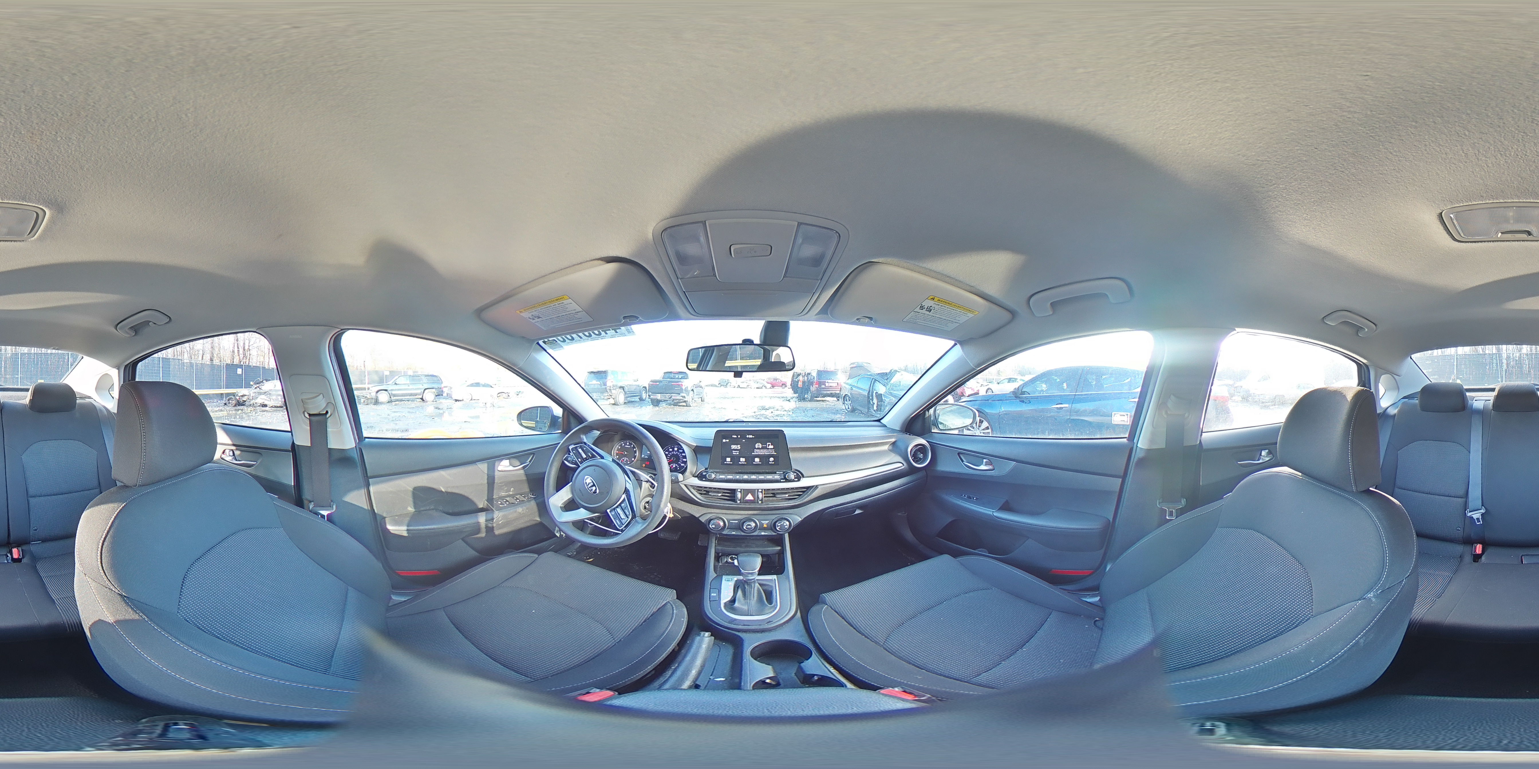 2021 Kia Forte - Image 13