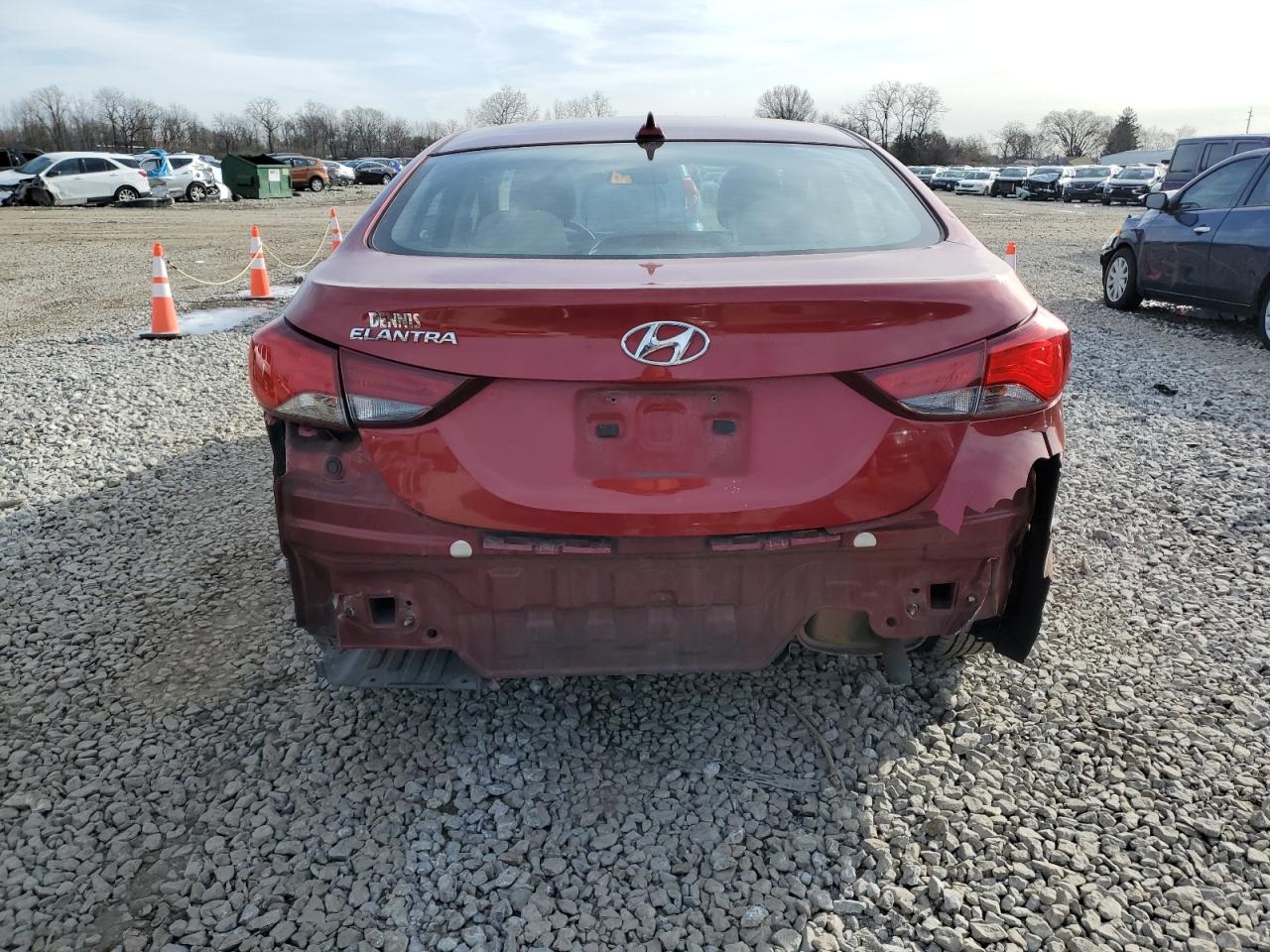 2016 Hyundai Elantra - Image 6