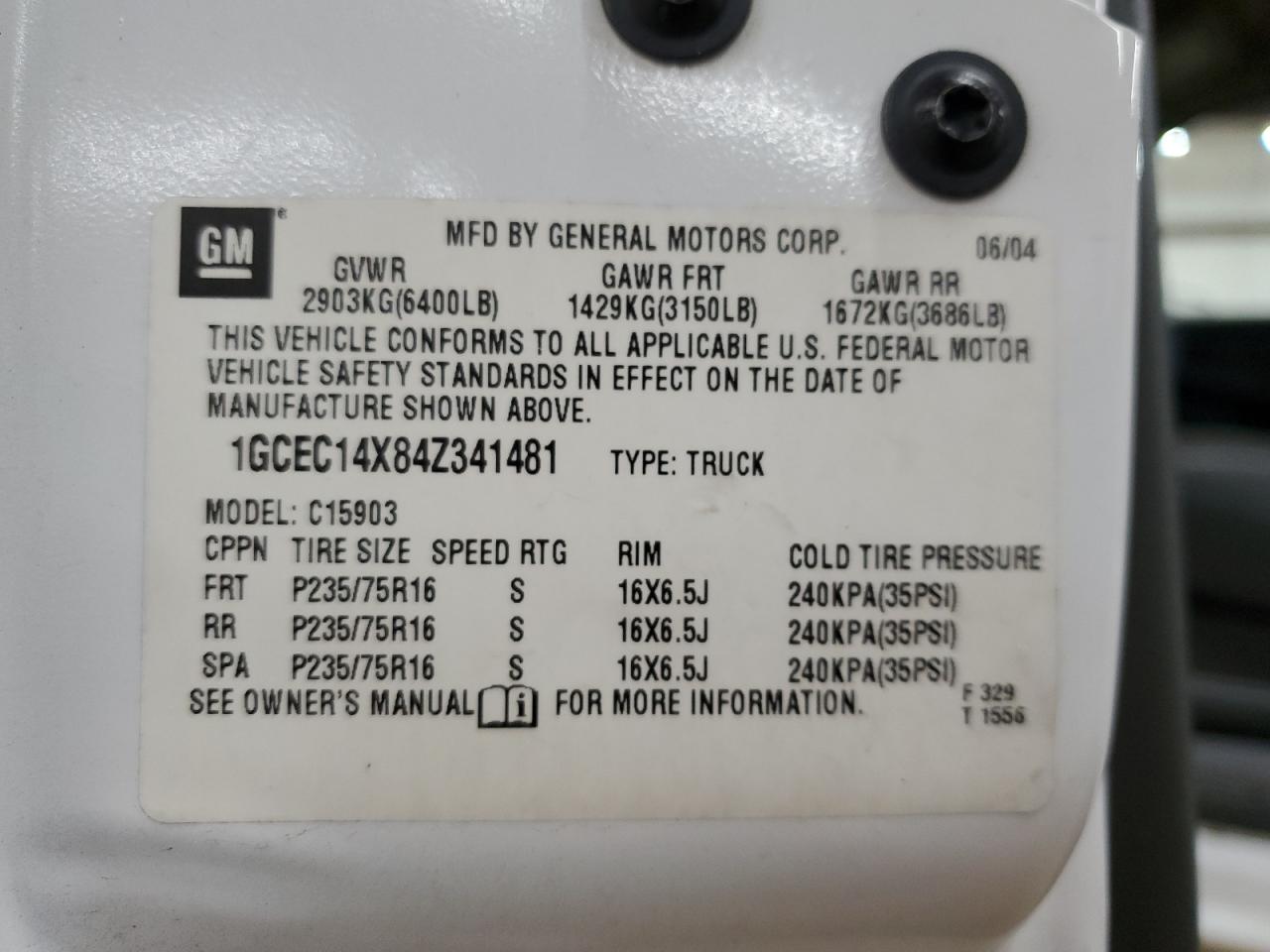 2004 Chevrolet Silverado - Image 14