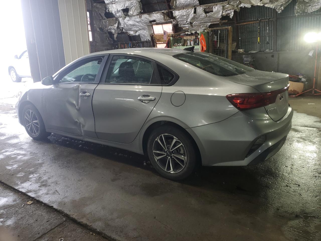 2023 Kia Forte - Image 2