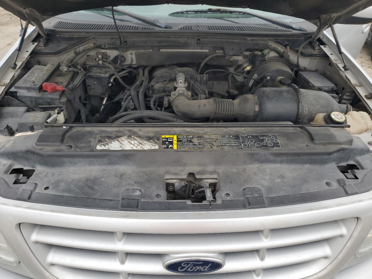 2002 Ford F-150 - Image 13