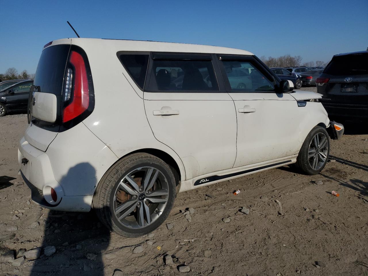 2016 Kia Soul - Image 3