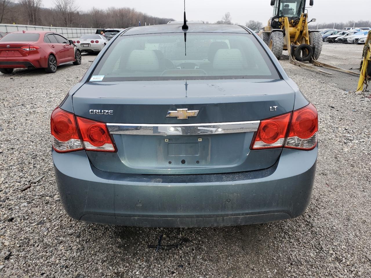 2012 Chevrolet Cruze - Image 6