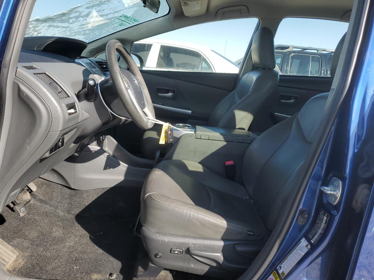 2014 Toyota Prius - Image 7
