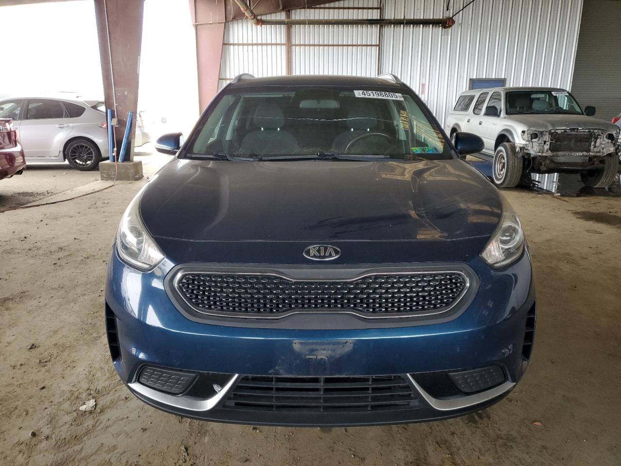 2017 Kia Niro - Image 5