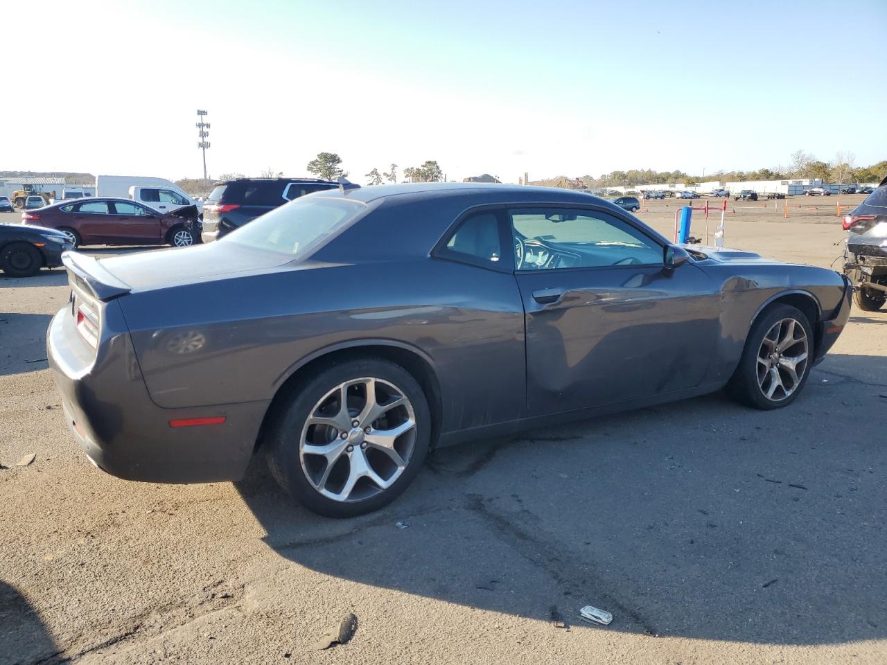 2016 Dodge Challenger - Image 3