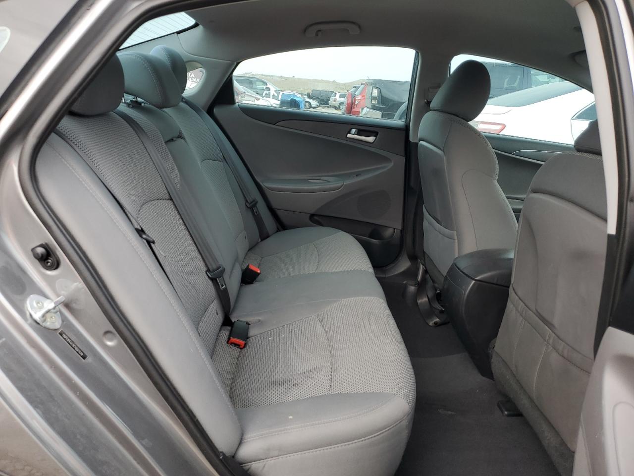 2014 Hyundai Sonata - Image 10
