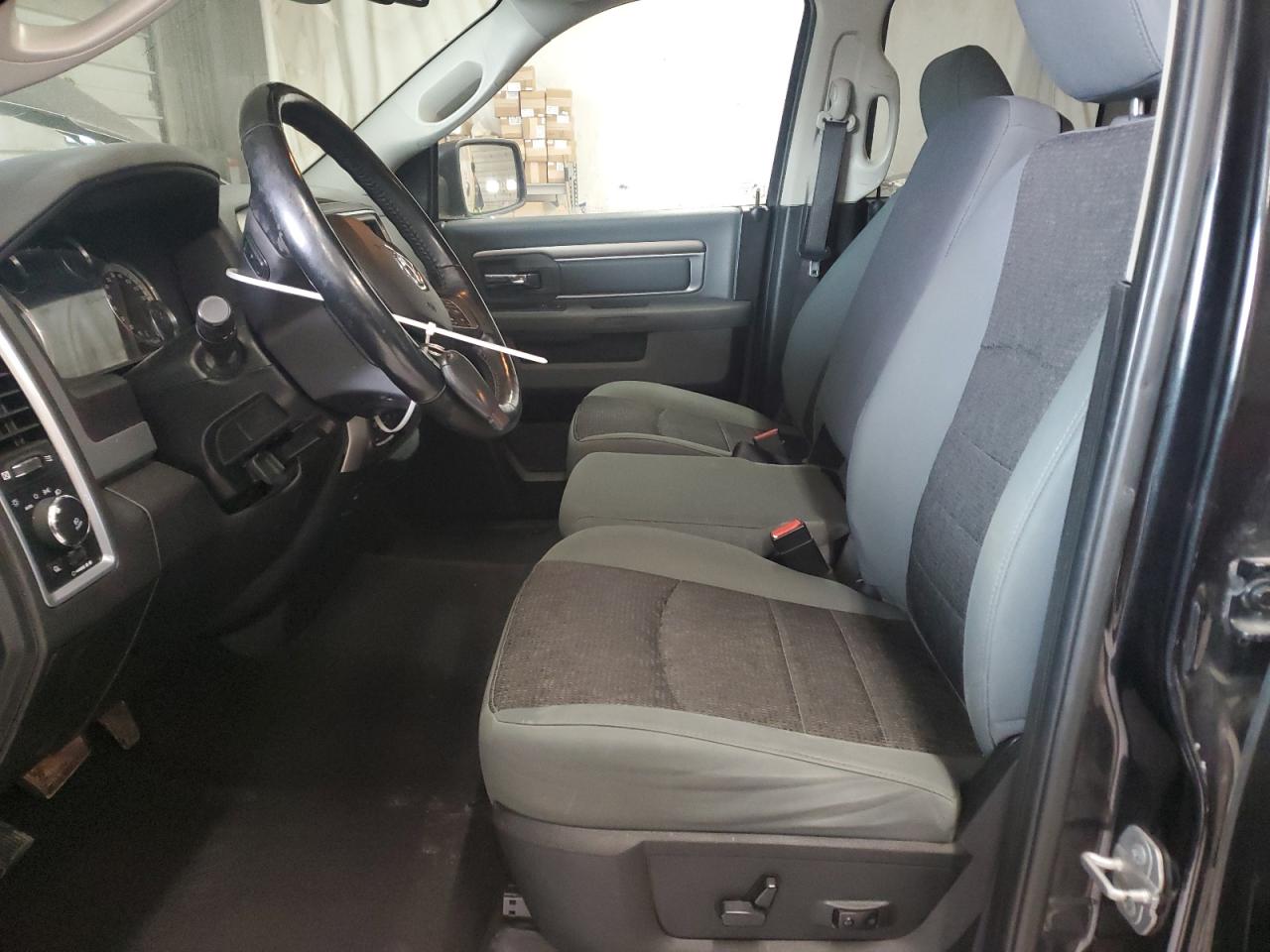 2018 RAM 1500 - Image 7