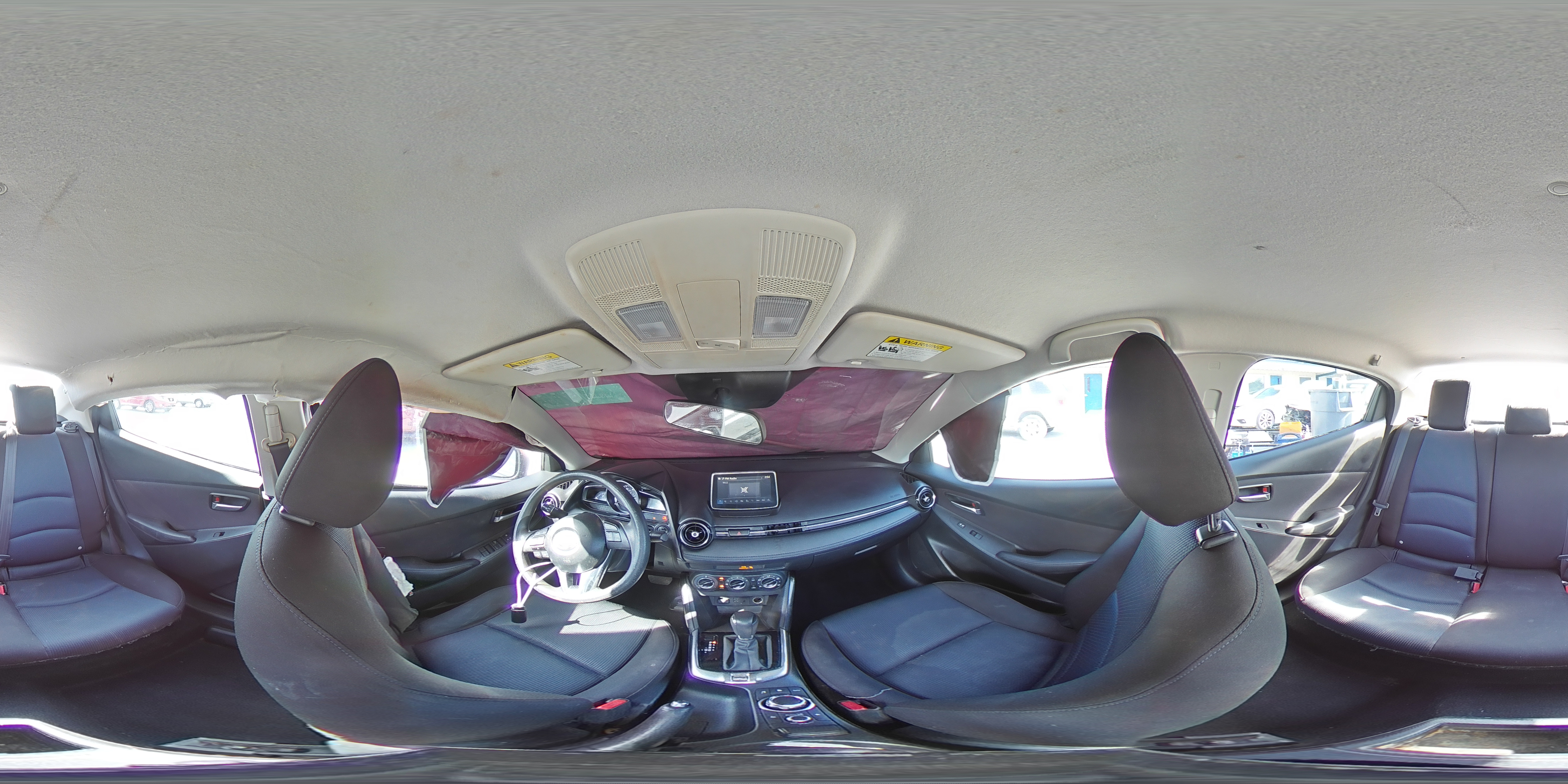 2017 Toyota Yaris - Image 14