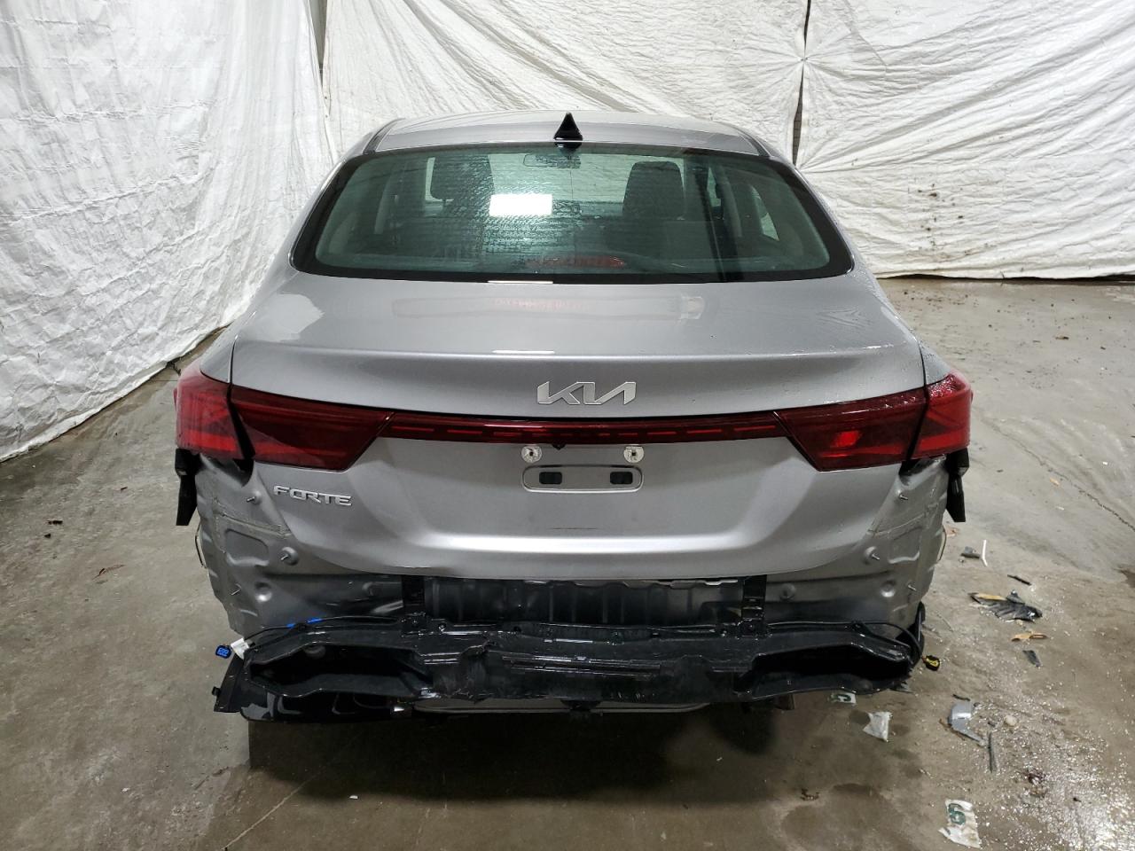 2023 Kia Forte - Image 6