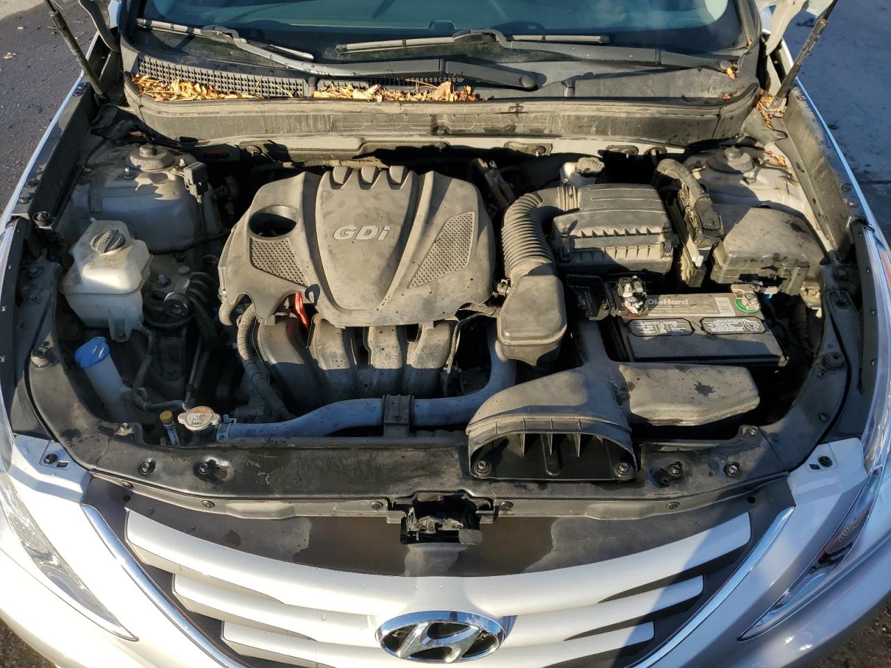 2014 Hyundai Sonata - Image 11