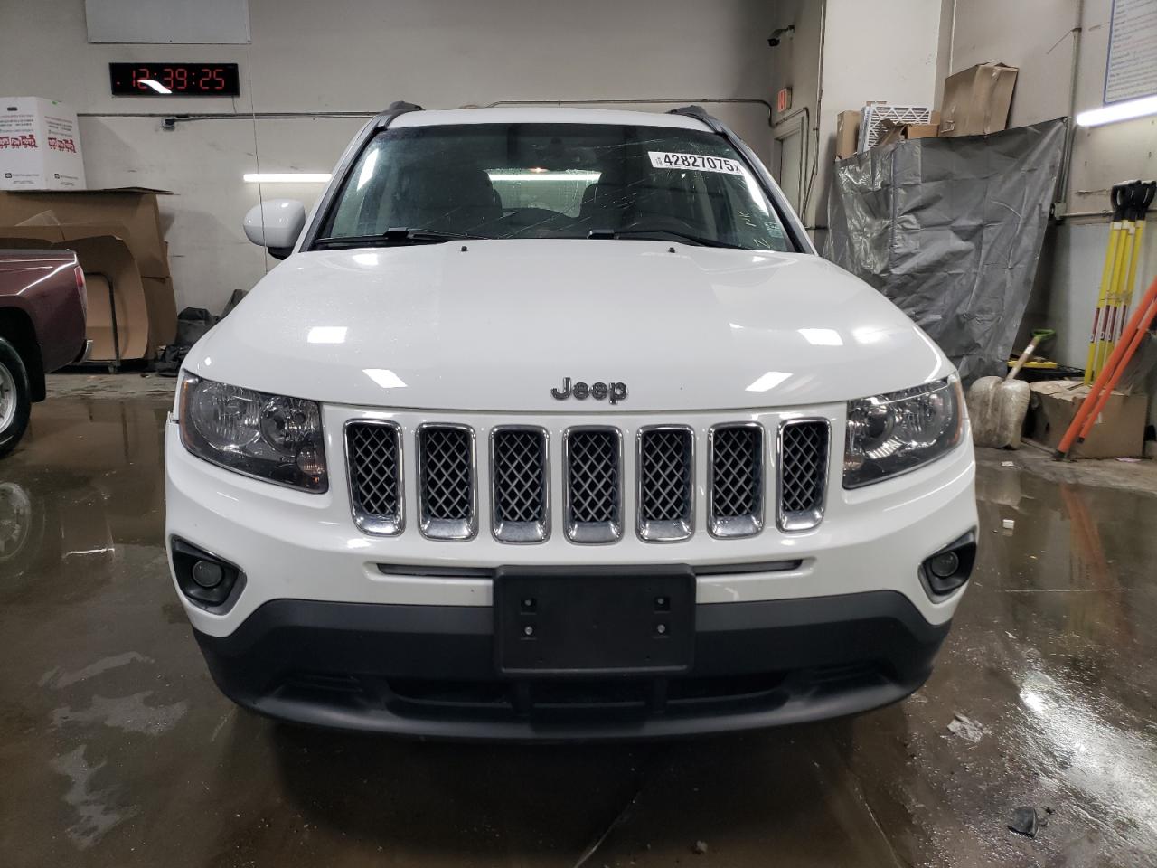 2016 Jeep Compass - Image 5