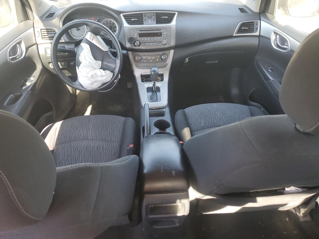 2014 Nissan Sentra - Image 8