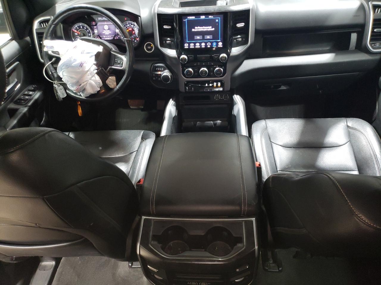 2020 RAM 1500 - Image 8
