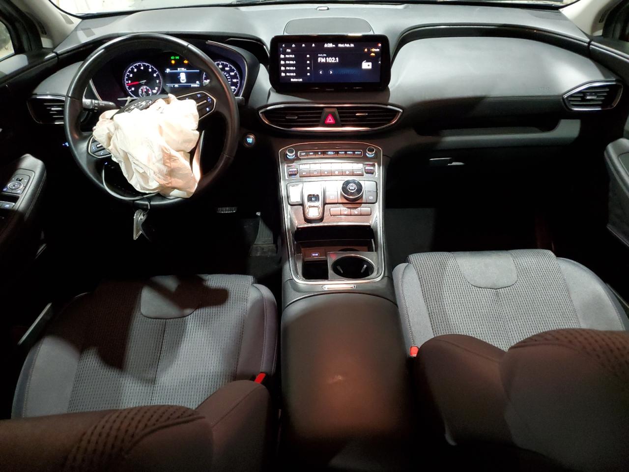 2023 Hyundai Santa Fe - Image 8