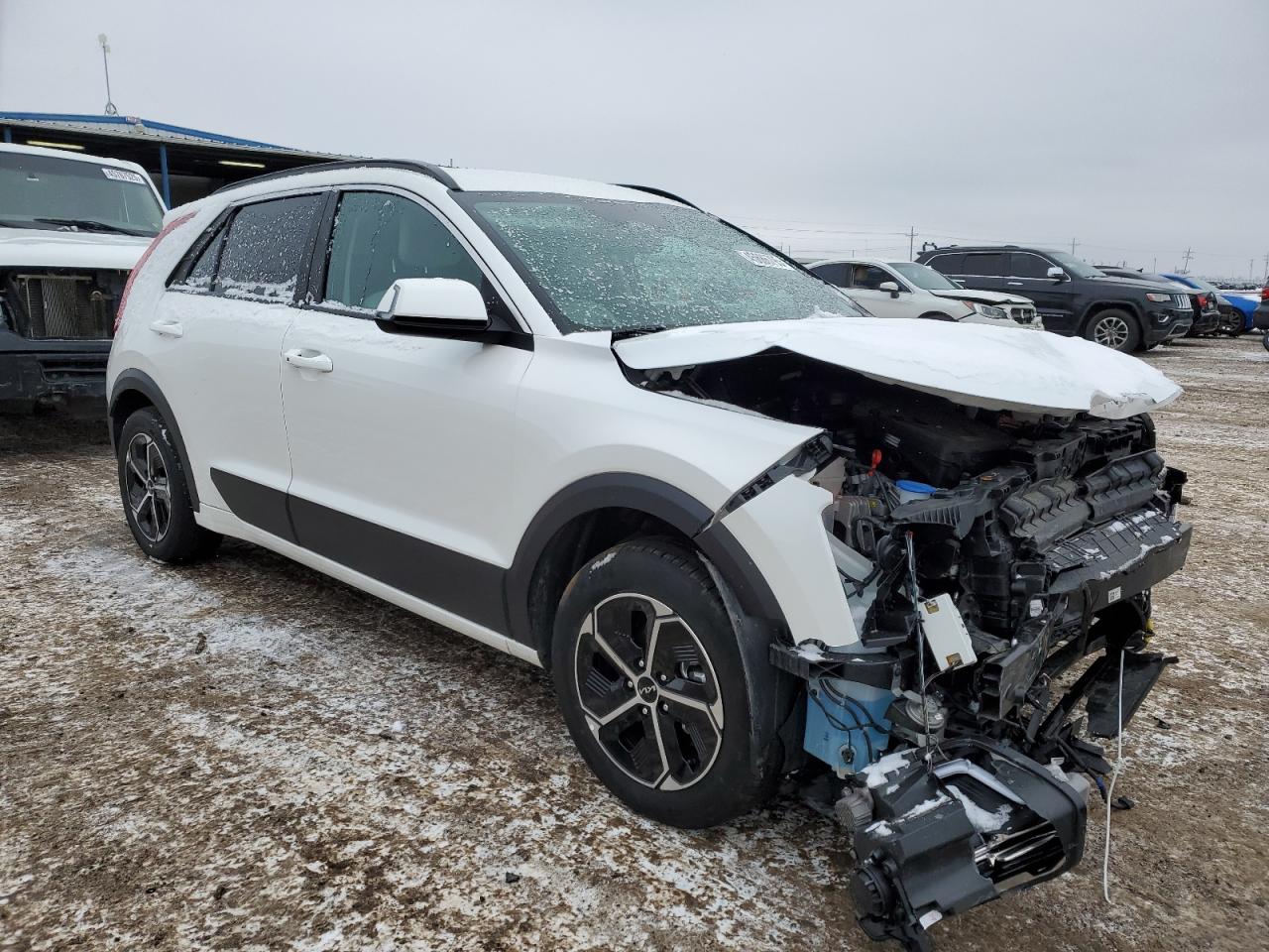 2024 Kia Niro - Image 4