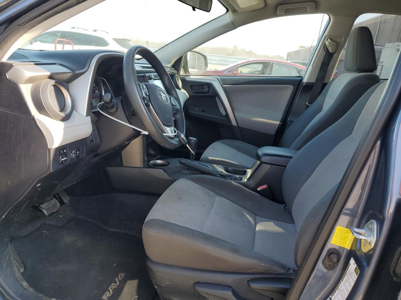2014 Toyota RAV 4 - Image 7