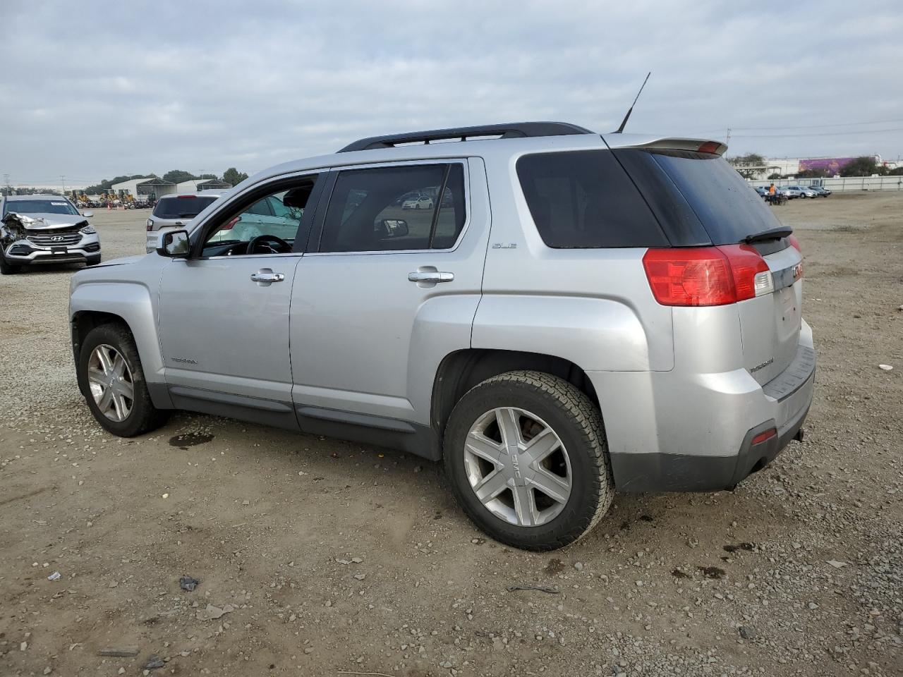 2012 GMC Terrain - Image 2