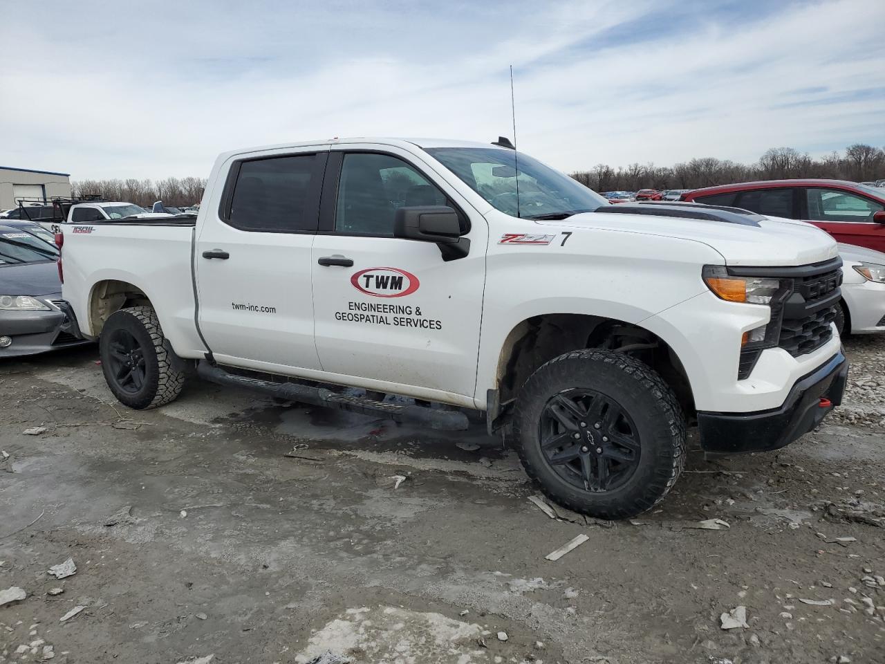 2023 Chevrolet Silverado - Image 4
