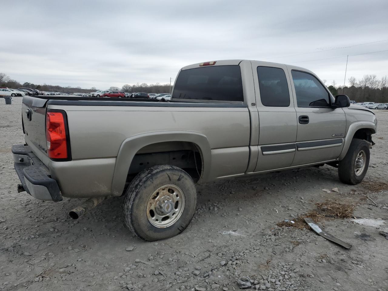 2003 Chevrolet Silverado - Image 3