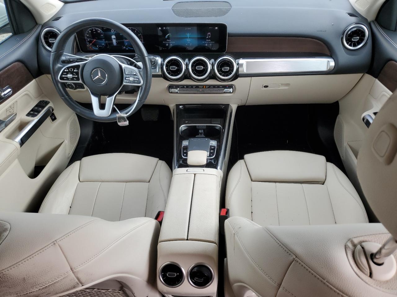 2020 Mercedes-Benz GLB - Image 8
