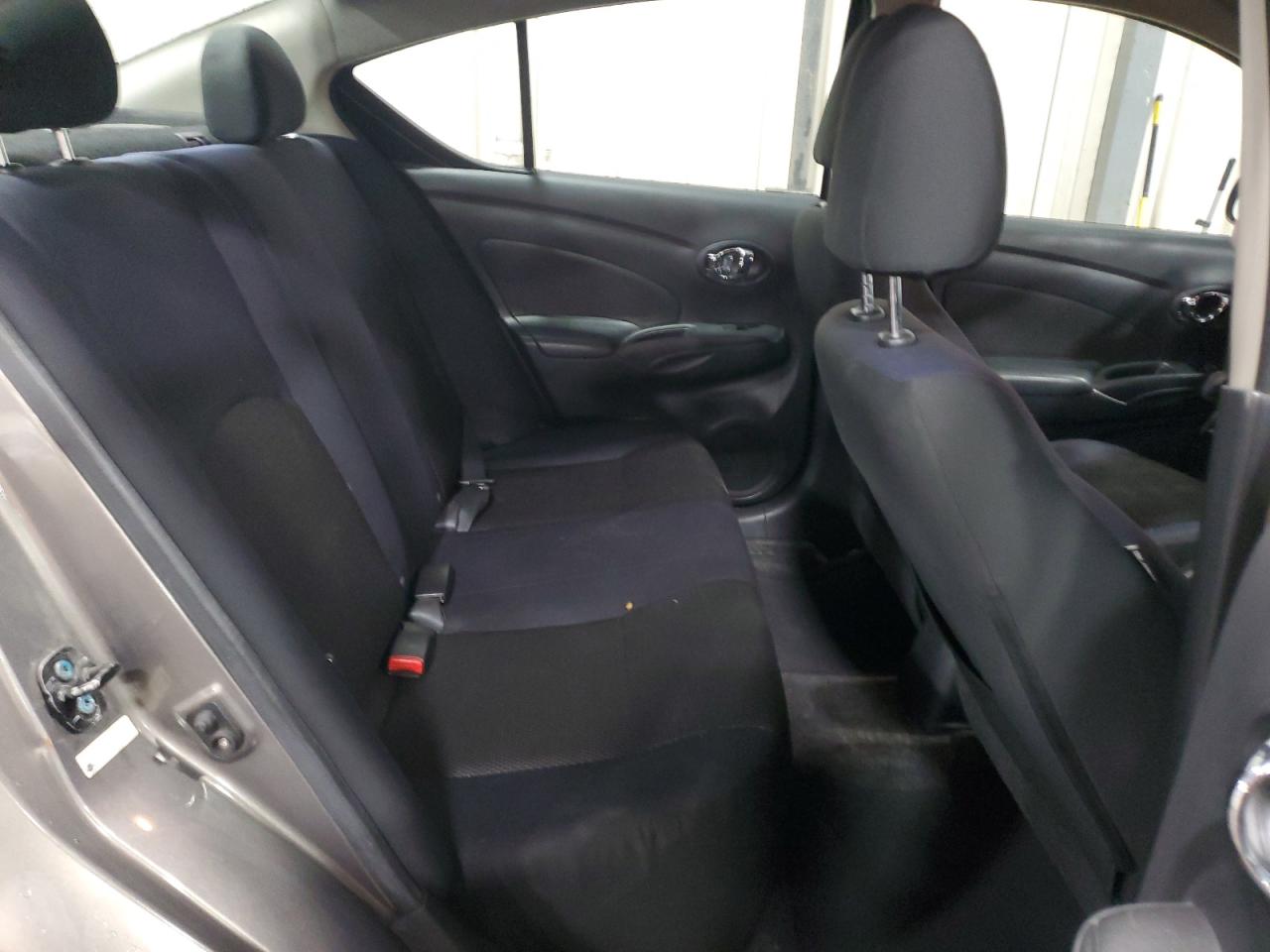 2012 Nissan Versa - Image 11