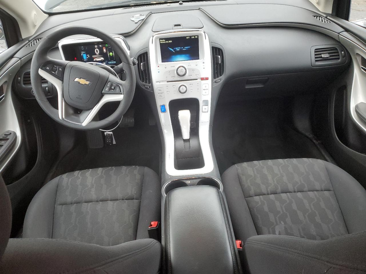 2013 Chevrolet Volt - Image 8
