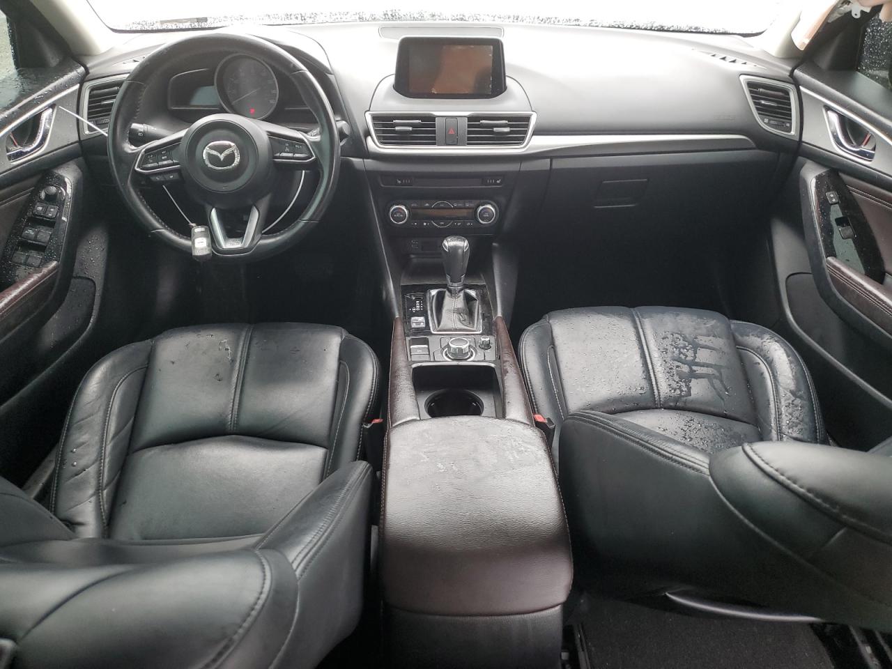 2018 Mazda 3 - Image 8