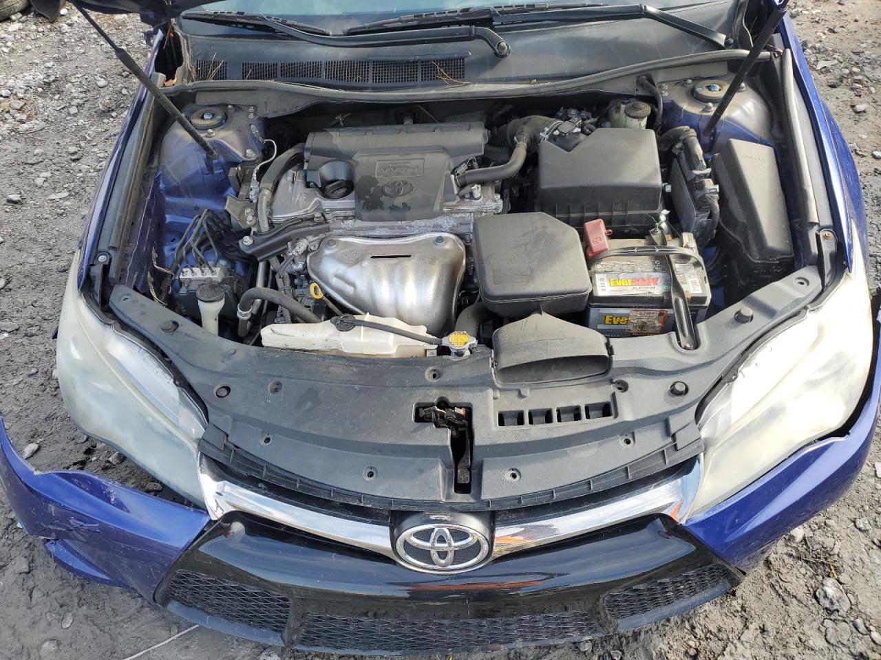2015 Toyota Camry - Image 11