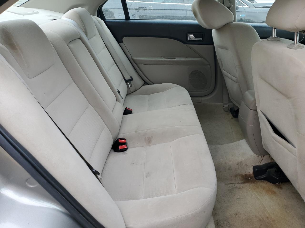 2009 Ford Fusion - Image 10