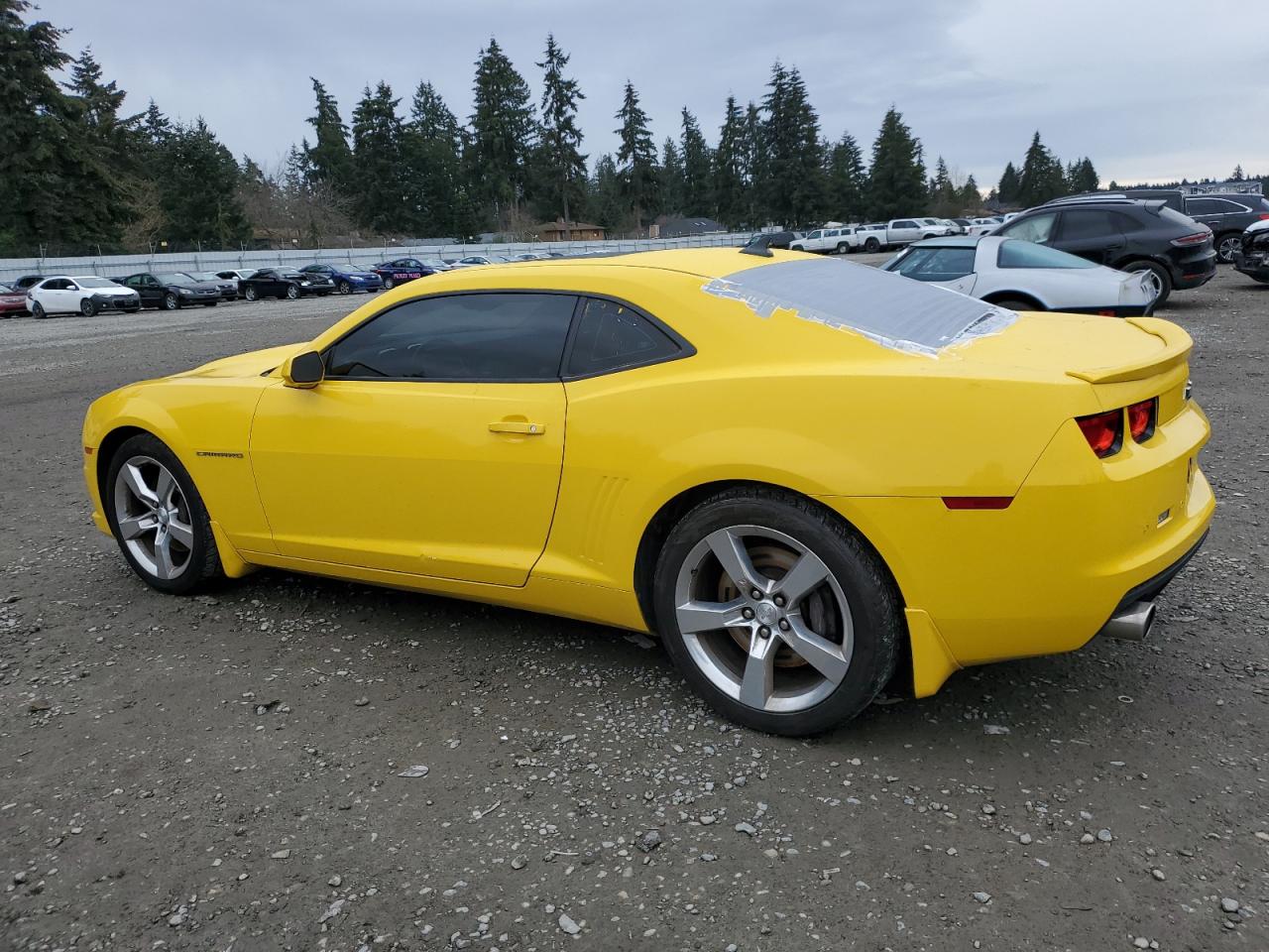 2011 Chevrolet Camaro - Image 2