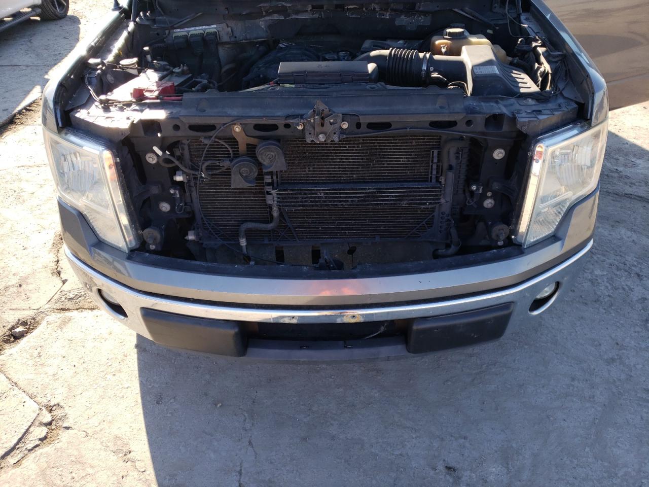 2011 Ford F-150 - Image 11