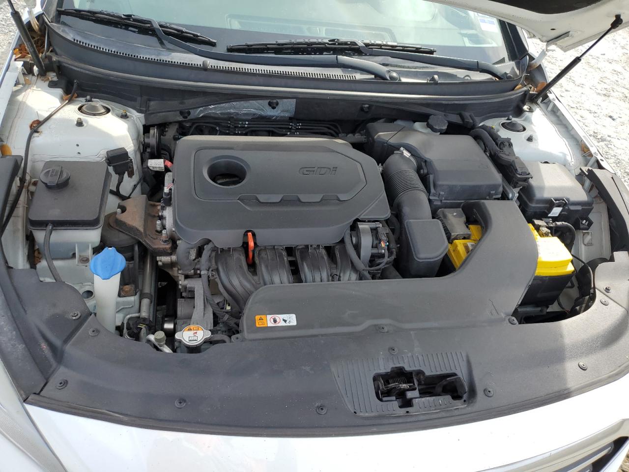2015 Hyundai Sonata - Image 11