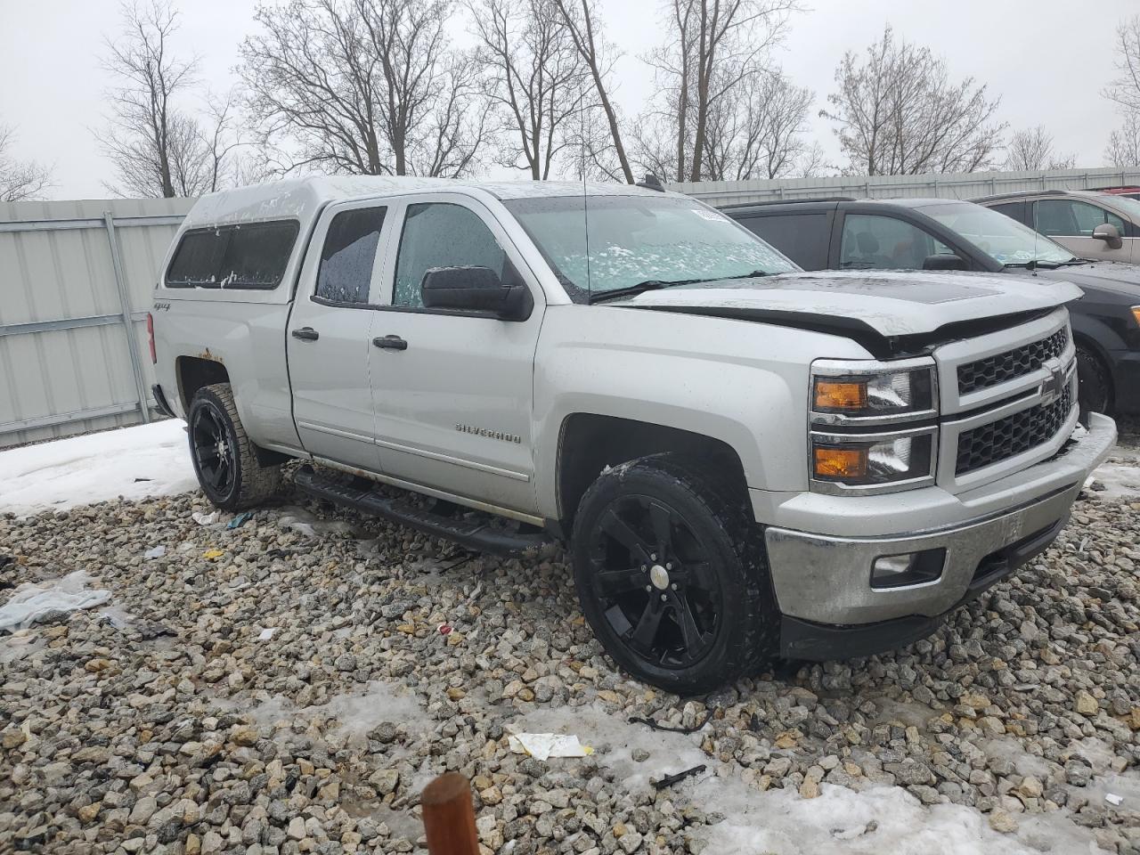 2015 Chevrolet Silverado - Image 4