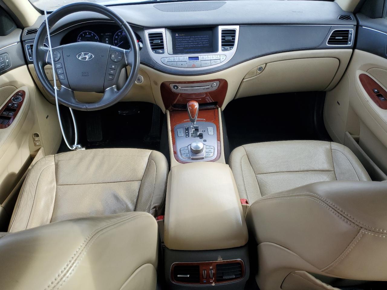 2012 Hyundai Genesis - Image 8